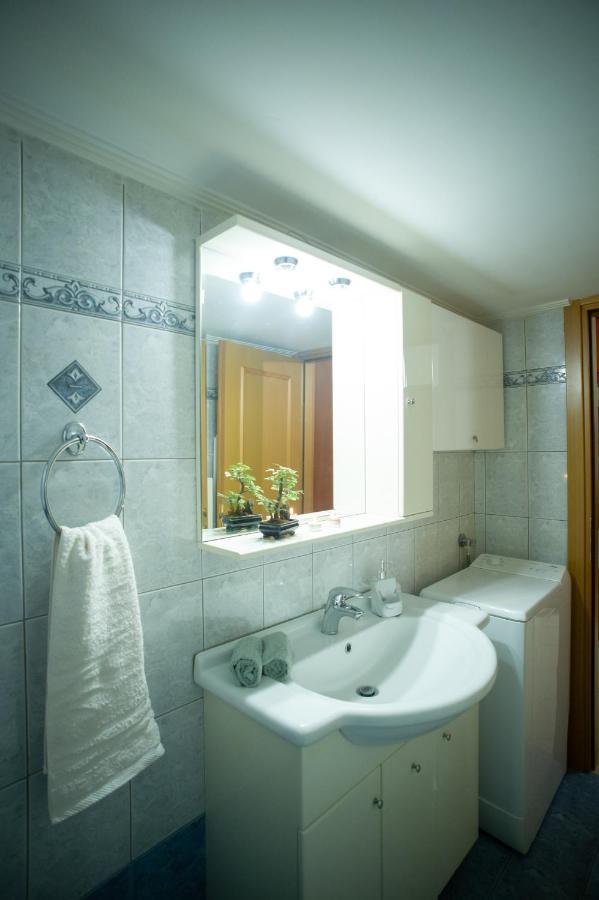 At Aqua Apartment Kallithea Атина Екстериор снимка